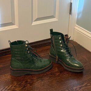 Michael Kors Green Haskell combat boots, 7.5, like new